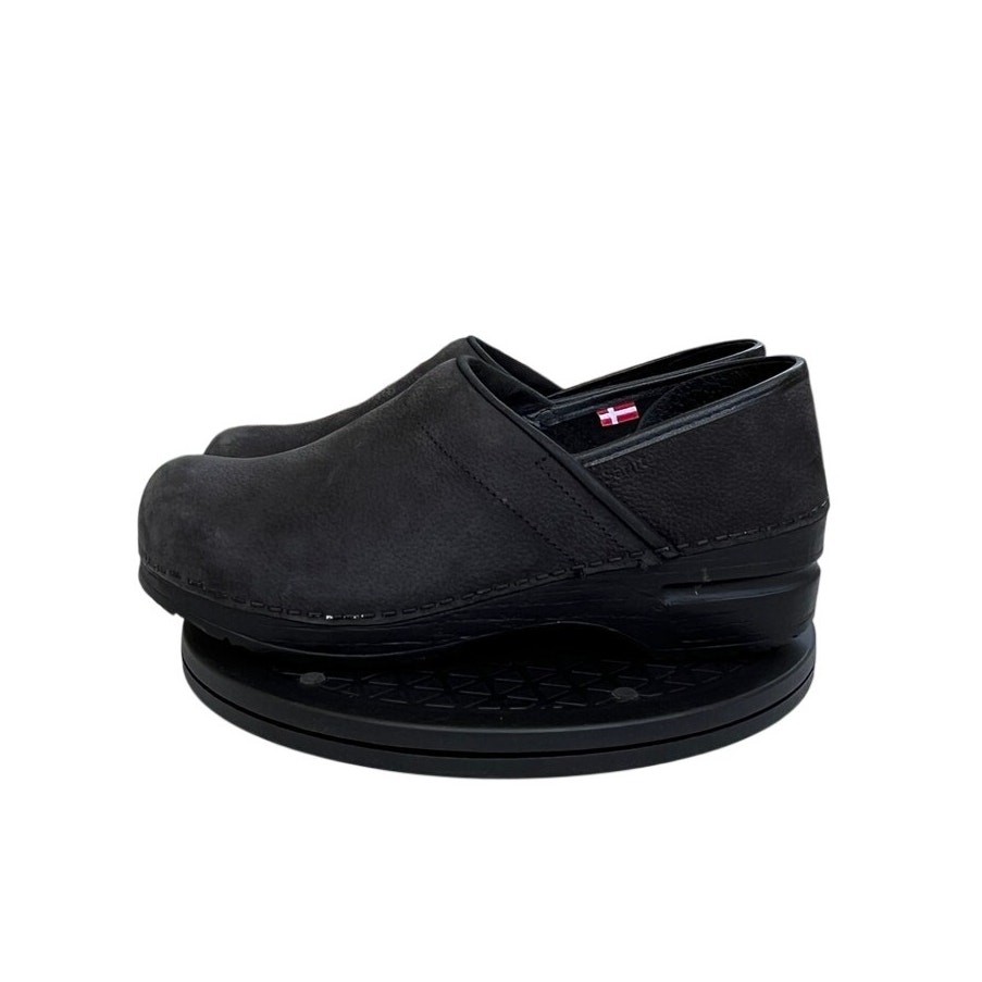 Sanita Professional Oiled Leather Closed-Back Clogs Black Comfort Size 8.5
