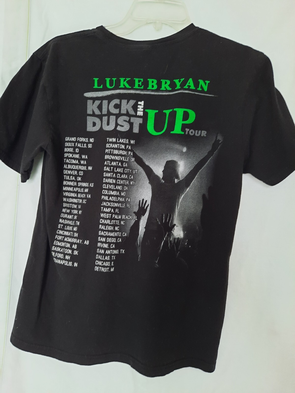 District Luke Ryan Megastar Unisex Kick The Dust Up Tour Black T Shirt Size S