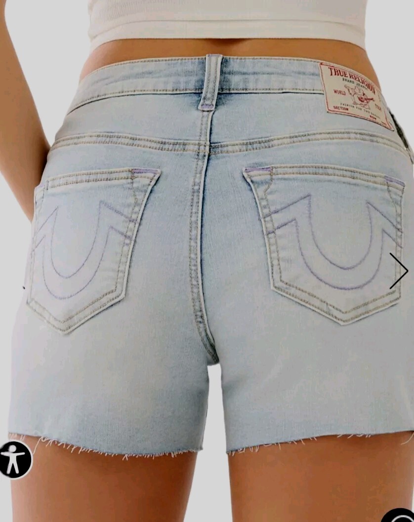 True Religion Jayde Light Wash Denim Mid Rise Classic Shorts Size 27 $159