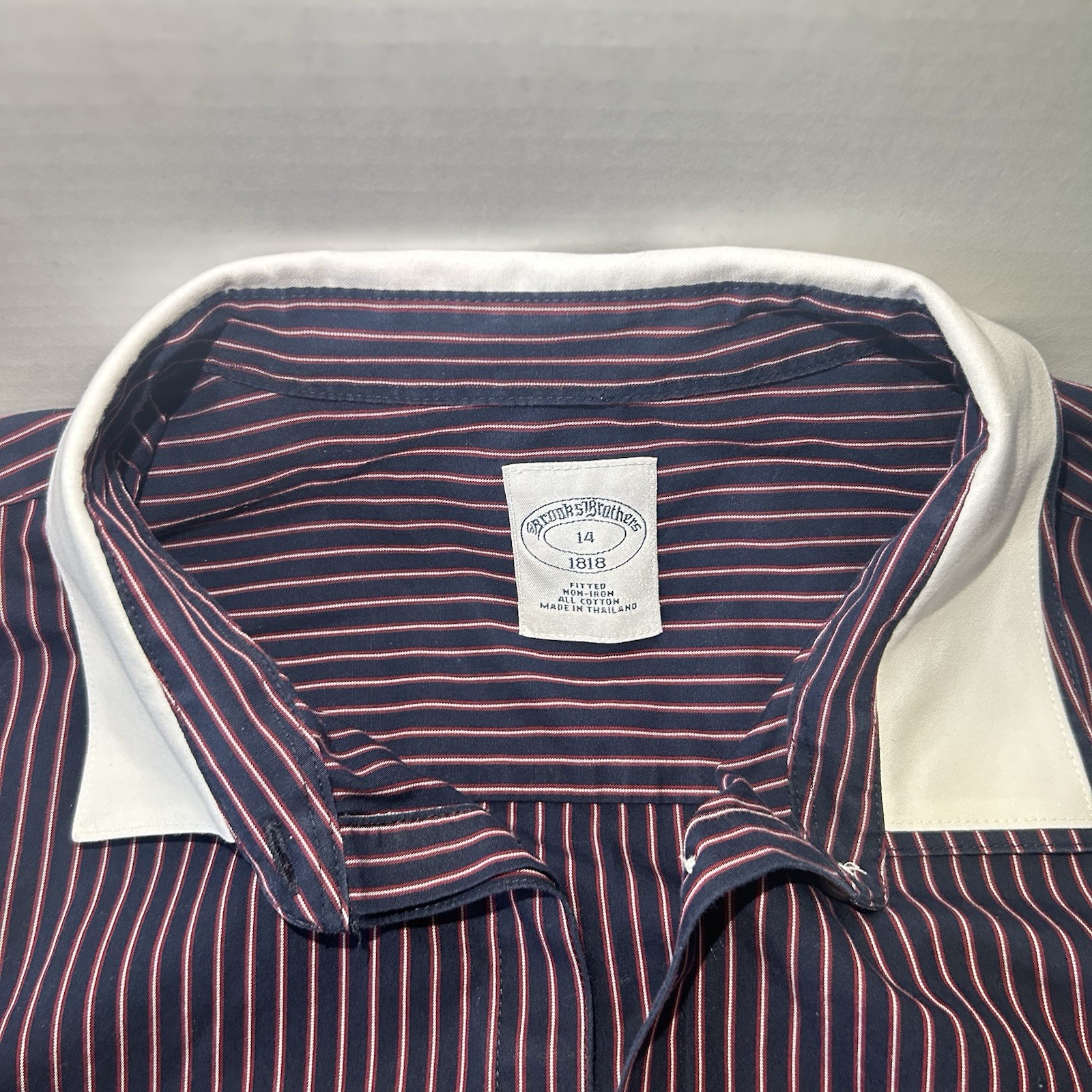 Brooks Brothers 1818 Men’s Fitted Dress Shirt 14 32/33 Non-Iron Blue Stripe