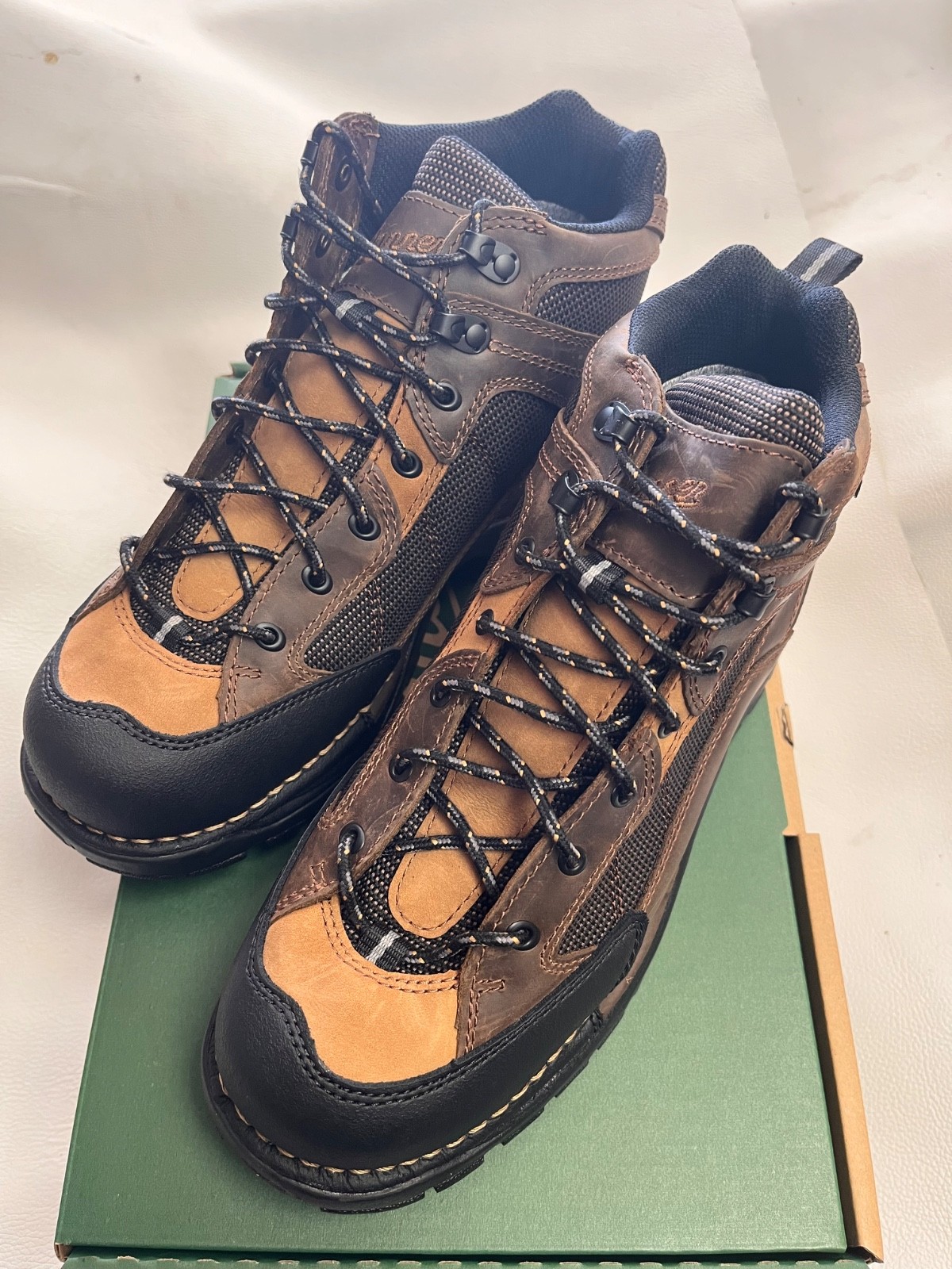 Danner Men’s Radical 45254 Dark Brown