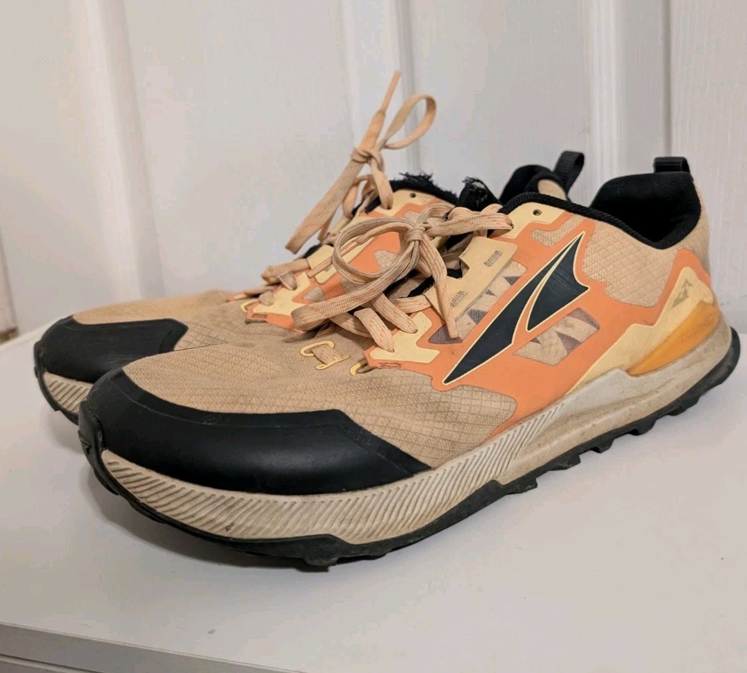 Altra Lone Peak 7 Womens Shoes Yellow Orange Size 10.5 Trail Running Sneakers