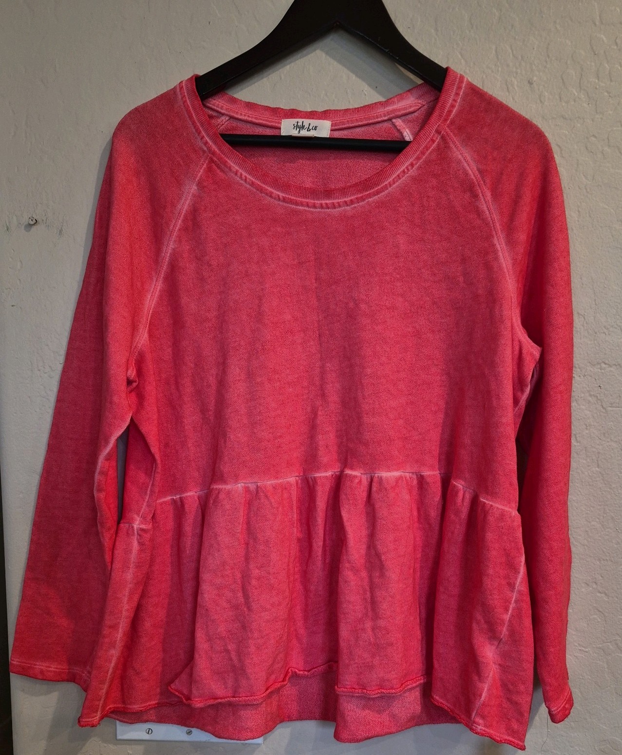 Style & Co Coral Top Shirt Blouse Size L Pullover