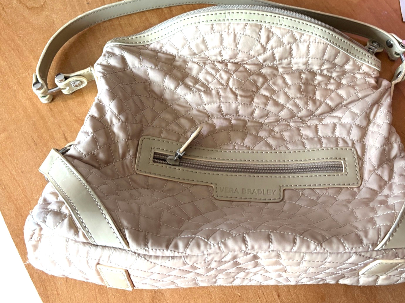 VERA BRADLEY EMMA BEIGE QUILTED NYLON TOP ZIP SHOULDER SATCHEL HANDBAG