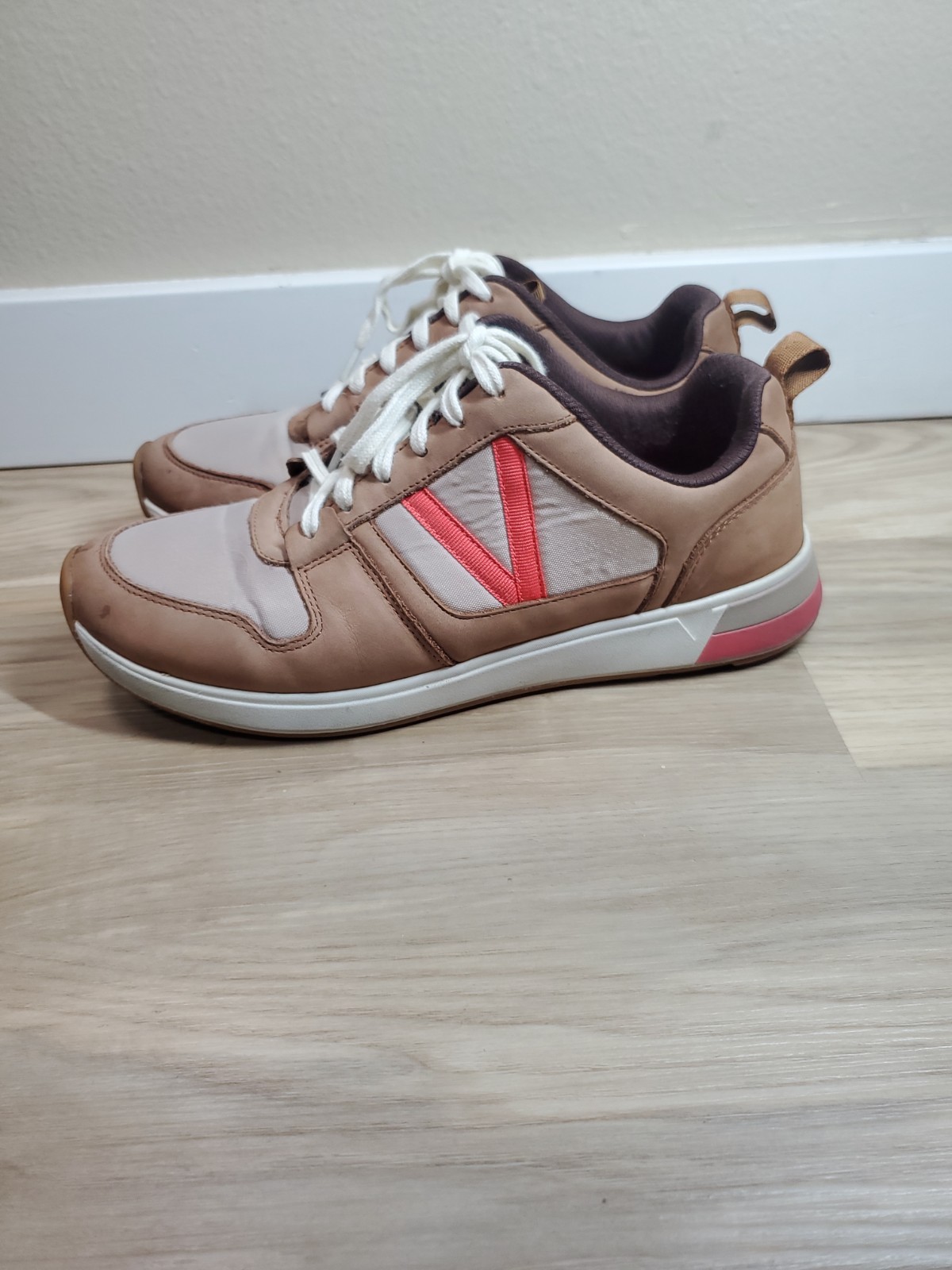 Vionic Rechelle Suede Nylon Womens Sneaker Brown Coral Size 9