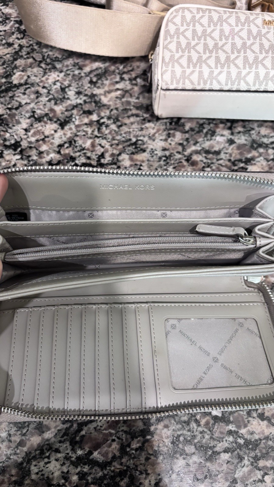 Michael Kors white purse set (authentic)