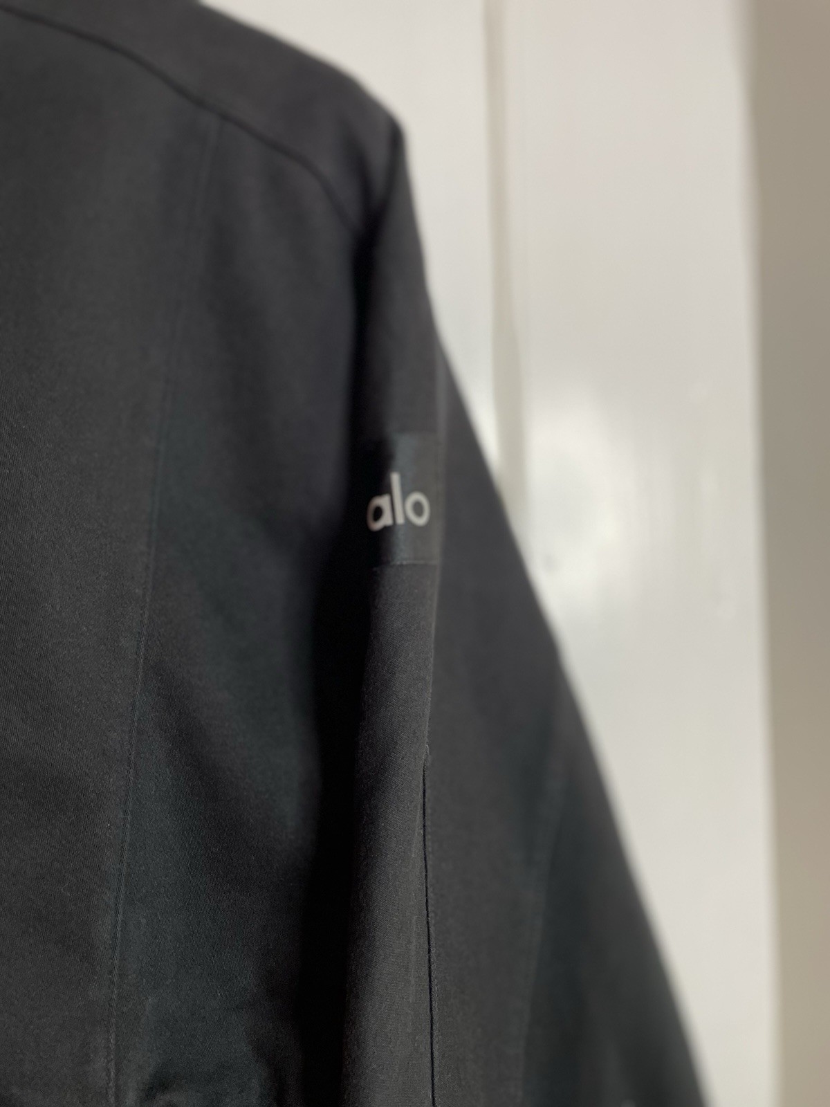 ALO On Point Black Moto Jacket Tight Inner Layer Boxy Cinchable Zip Up Outer