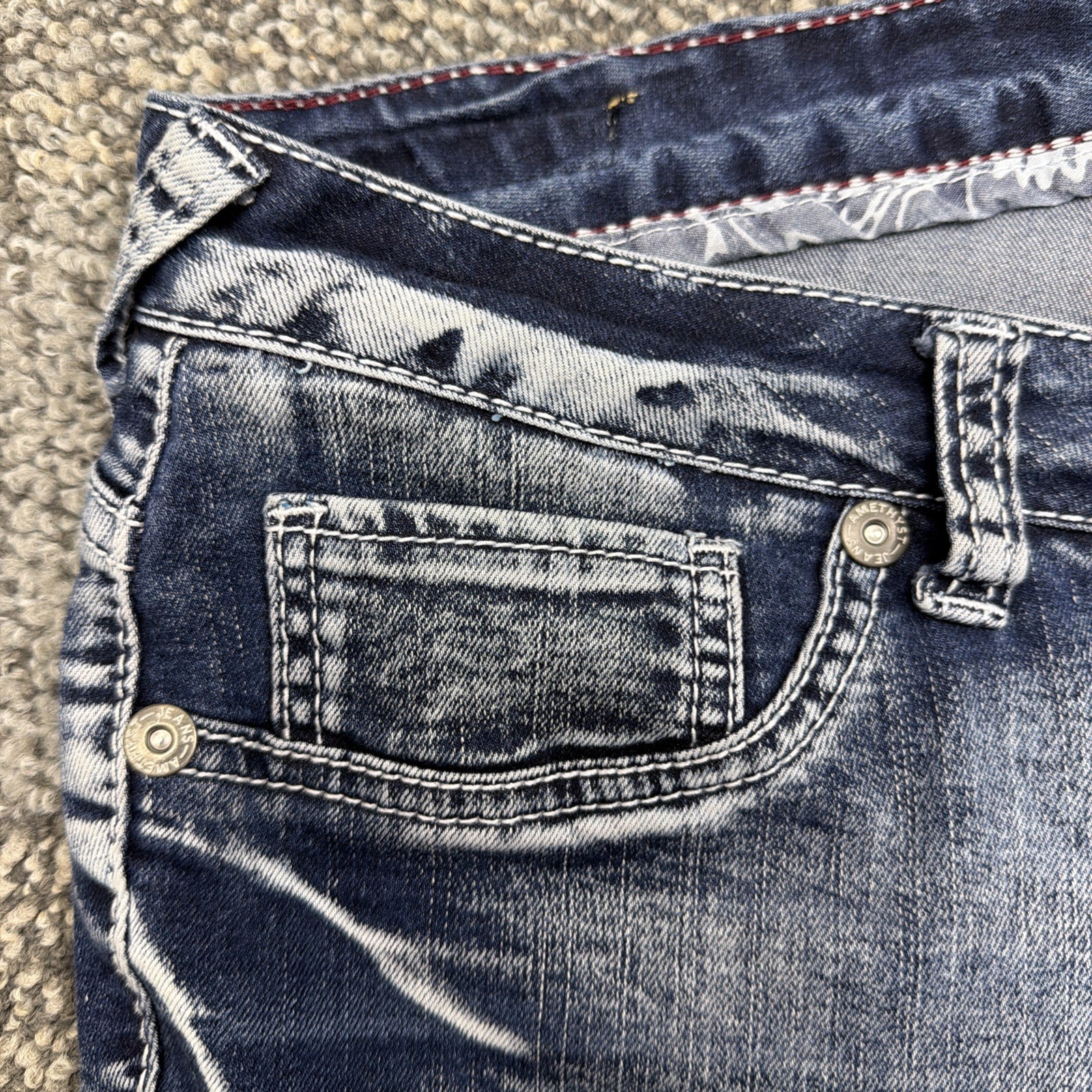 Amethyst Jeans Womens Size 16 Blue Taper Stretch Denim Embroidered Pockets