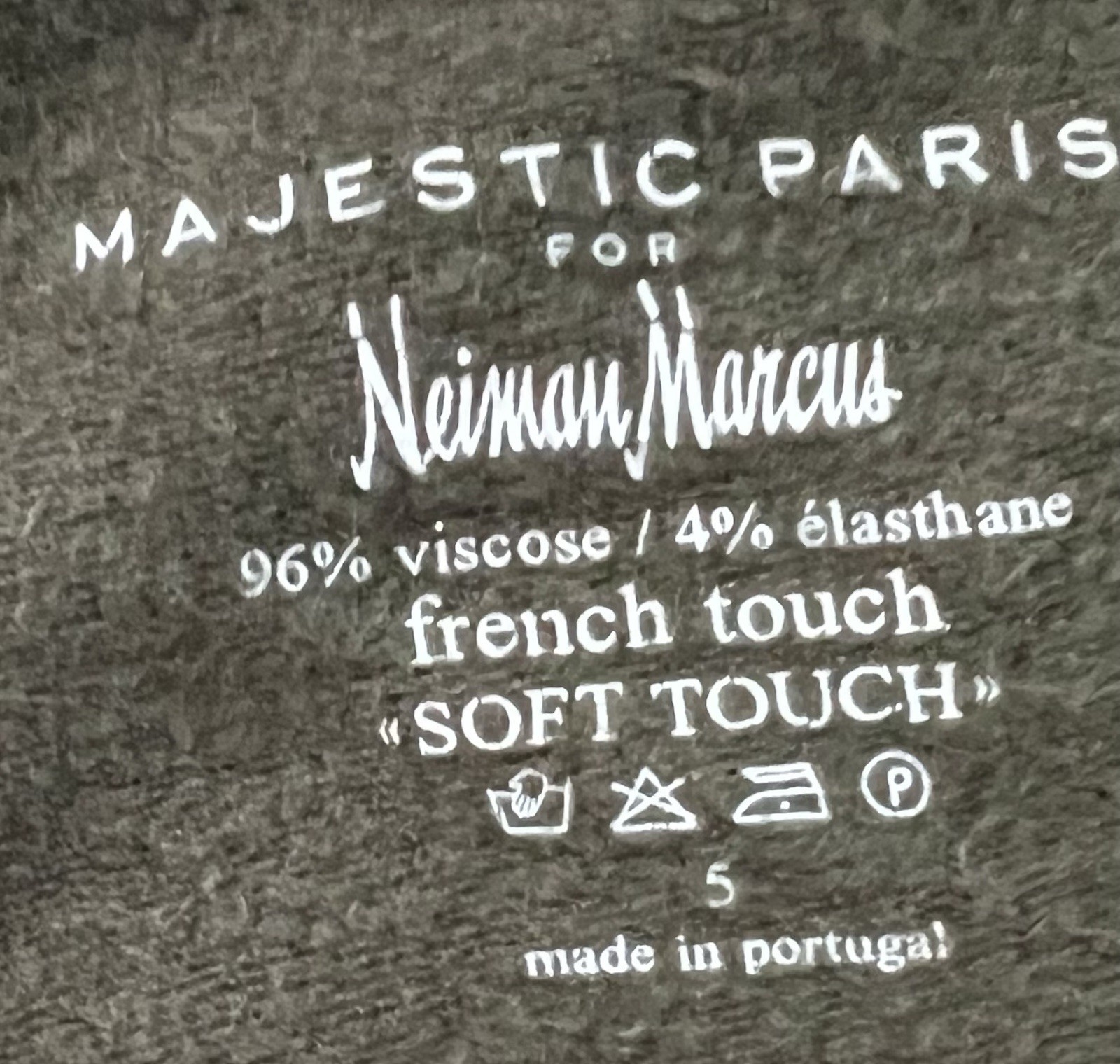 Majestic Paris for Neiman Marcus Extrafine Superwashed Soft Touch Top Size 5