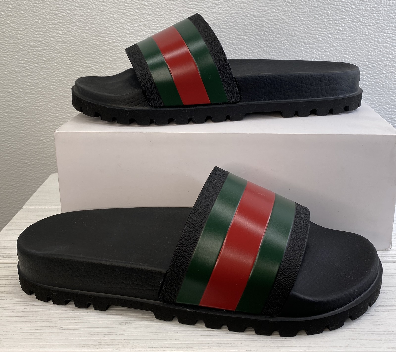 Gucci Slide Web Sandals Mens US10 UK9 Green/Red/Black Rubber Slip On *PREOWNED*