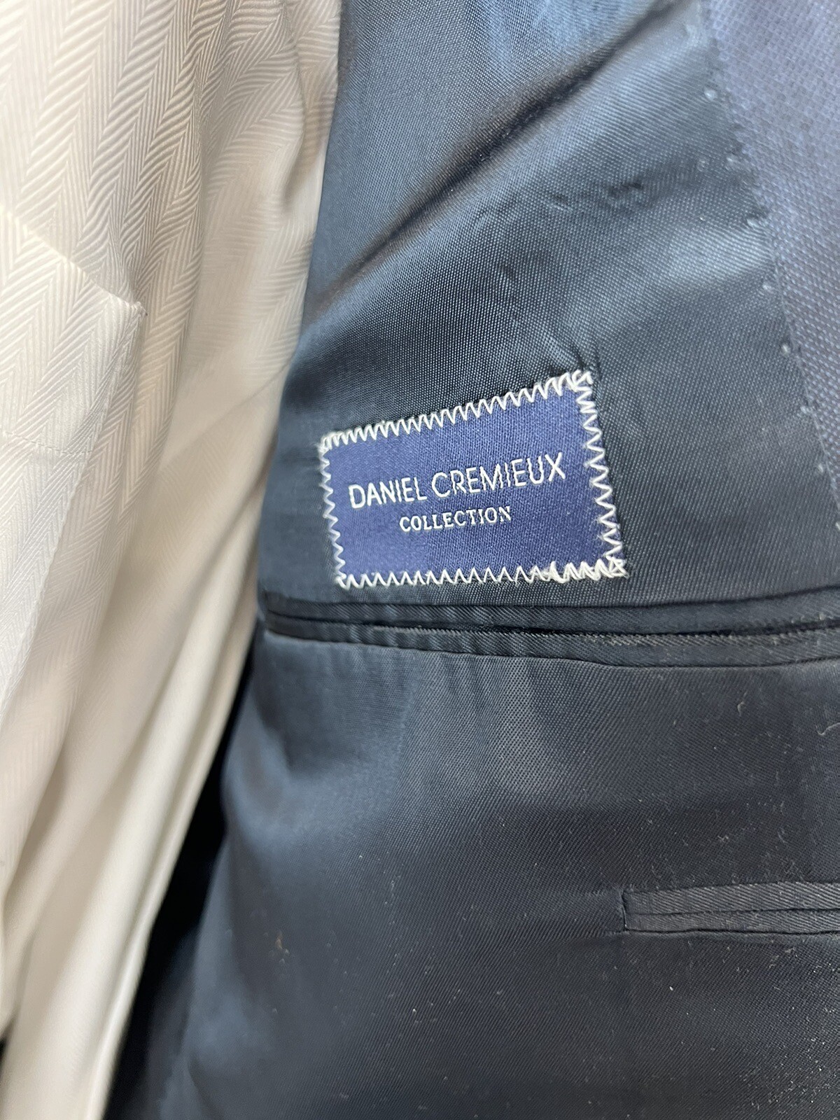 Daniel Cremieux Men’s Navy Nailhead Loro Piana Wool Sport Coat Blazer Size 46 L