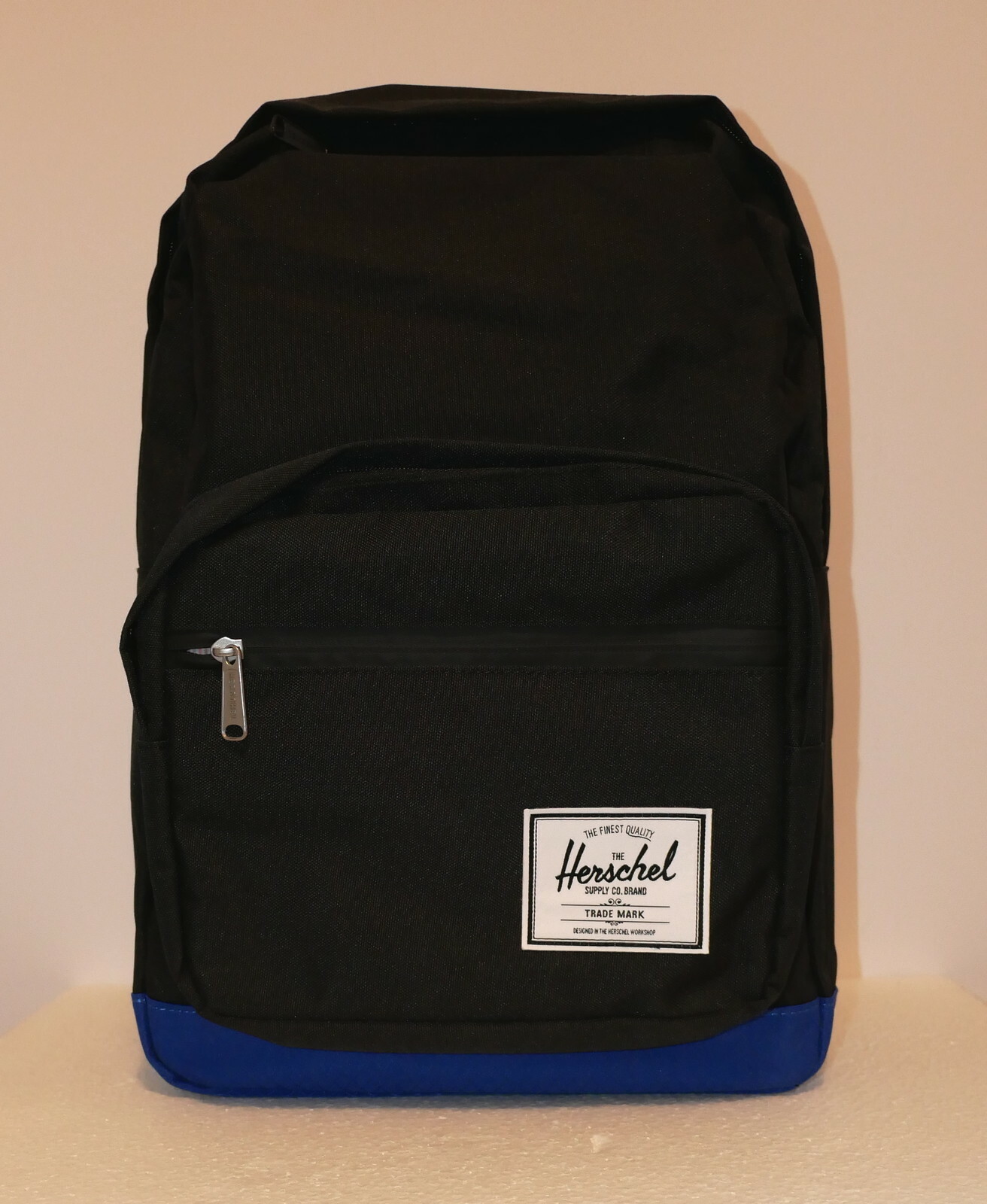 HERSCHEL SUPPLY POP QUIZ 22L (BLACK/BLUE) CANVAS BACKPACK BRAND NEW w/TAG!