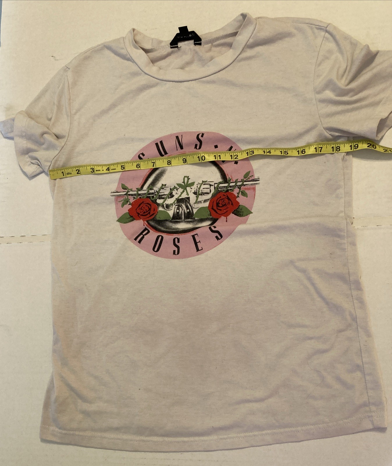 Guns N’ Roses White Short Sleeve Graphic T-Shirt Sz Women’s Medium HAODUOYI