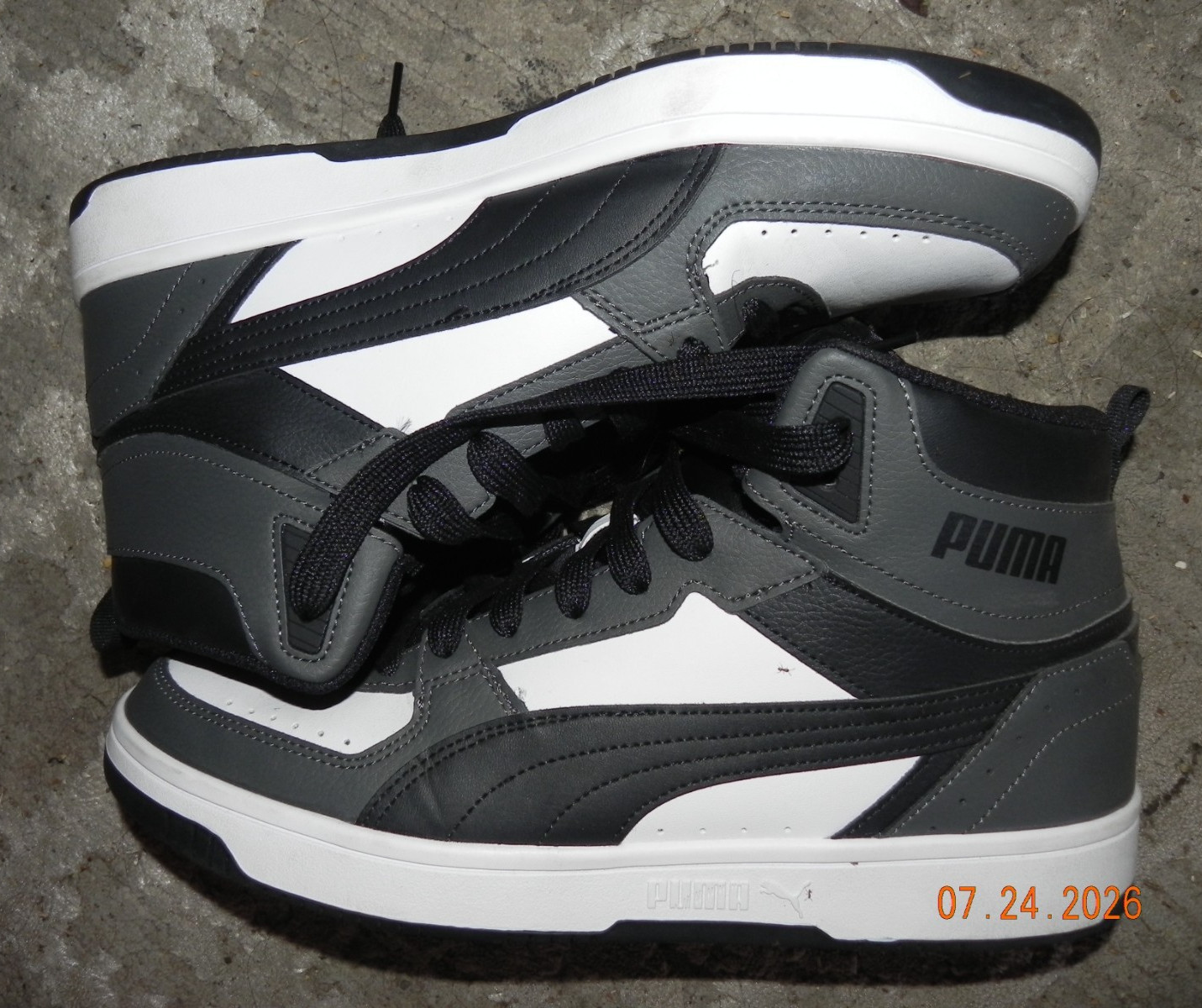 Men size 11 PUMA Rebound Joy High Top SoftFoam+ Sneakers Dark Shadow Black White