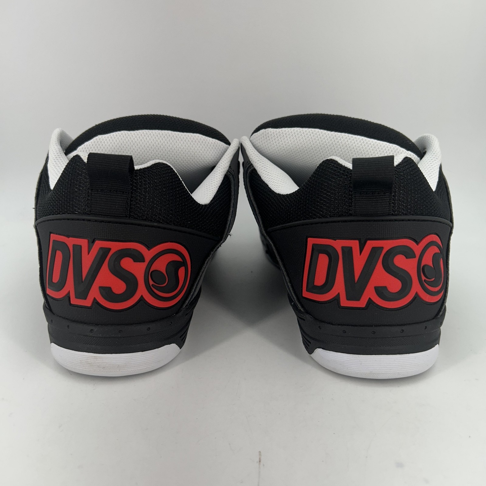 DVS Comanche Shoes Mens Size 11.5 Gray Black Skateboarding Sneakers DVF0000029