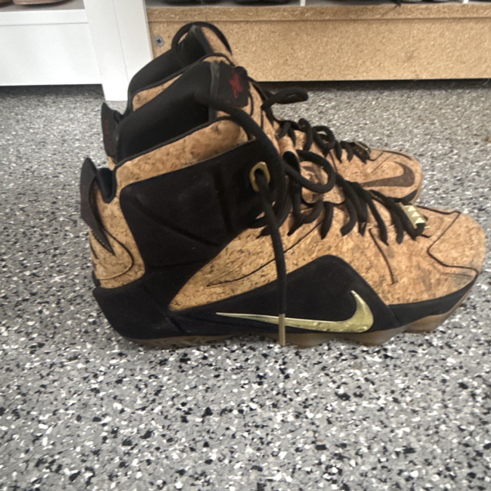 Nike LeBron 10 Cork Brown Black Gold High Top Lace Up Basketball Sneakers NO BOX