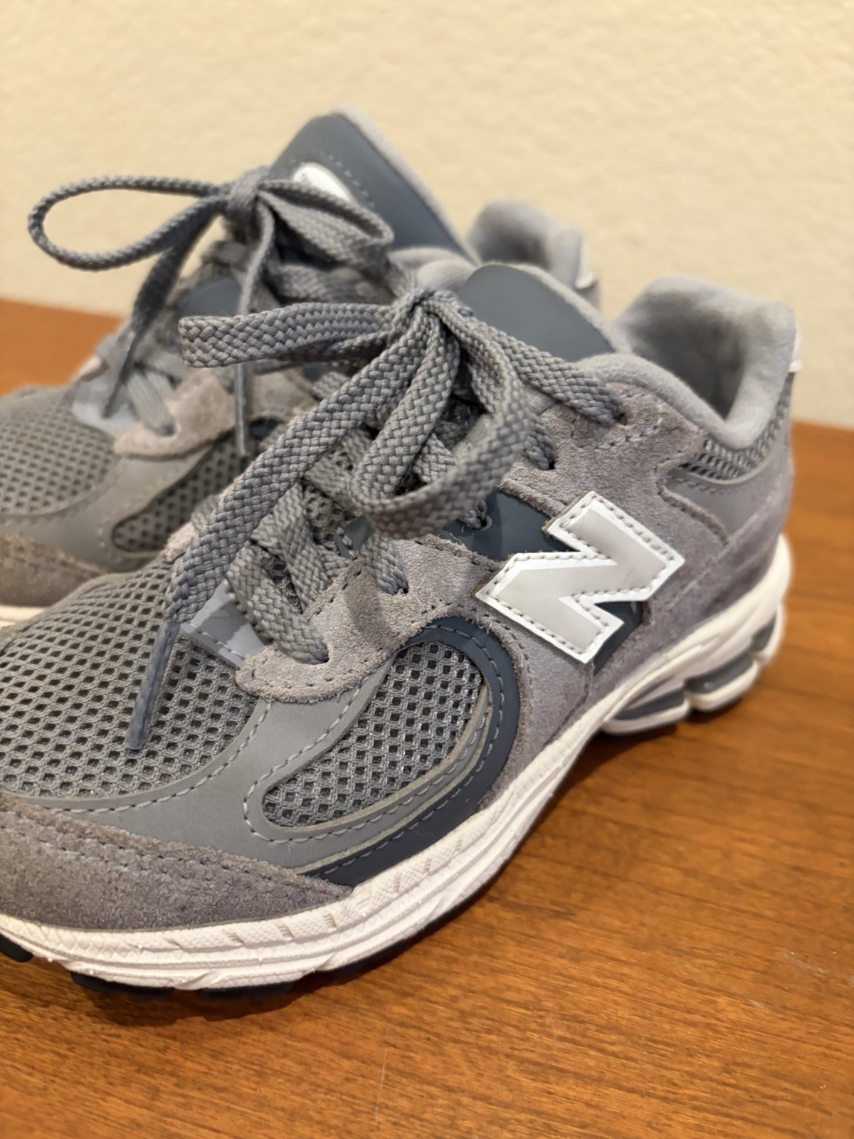New Balance 2002 R Grey/White Toddler Sneakers PC2002ST – SZ 11 C