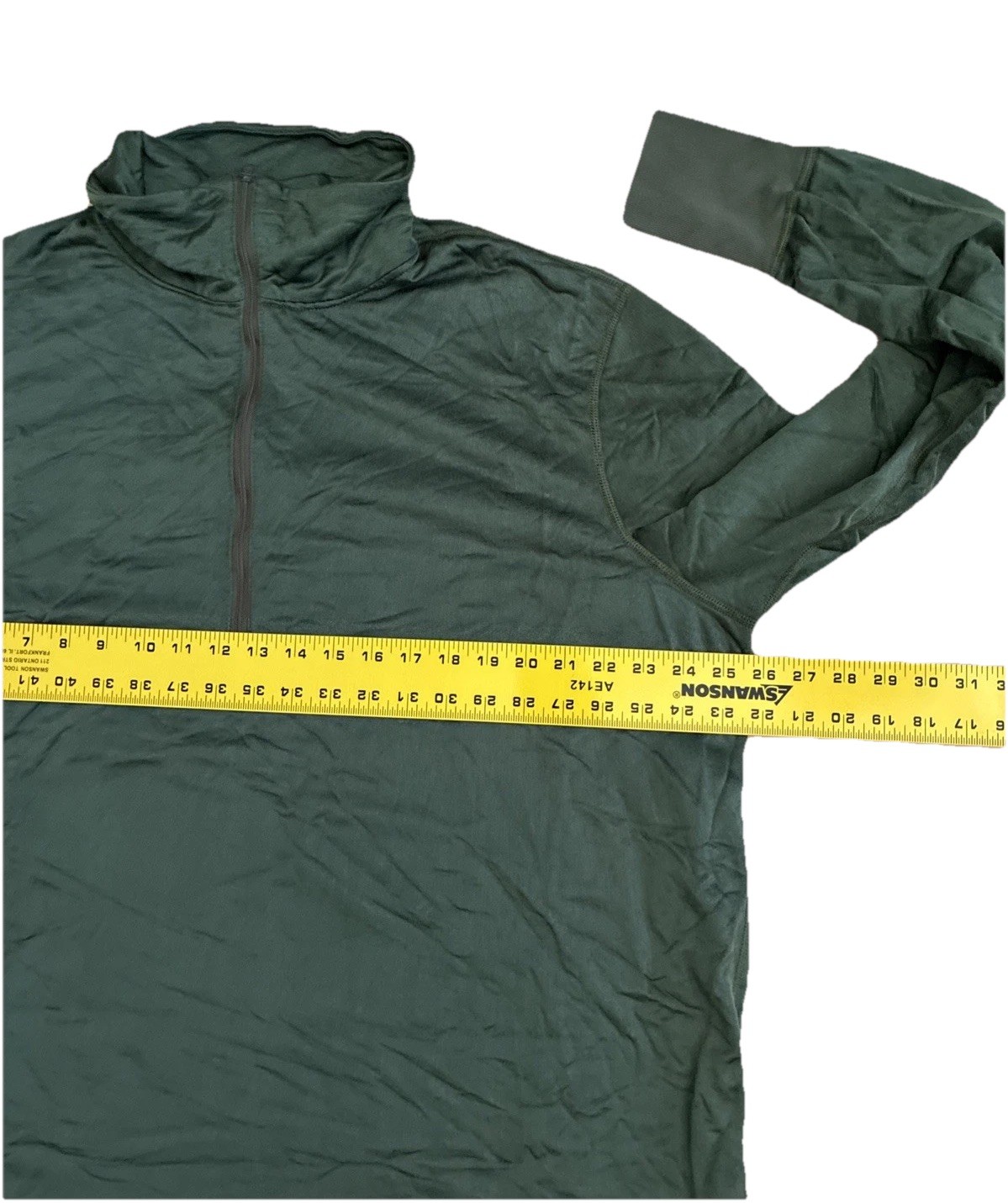 USGI Mens Size XL Sleeping Shirt Heat Retentive Moisture Resistant 1/4 Zip Shirt