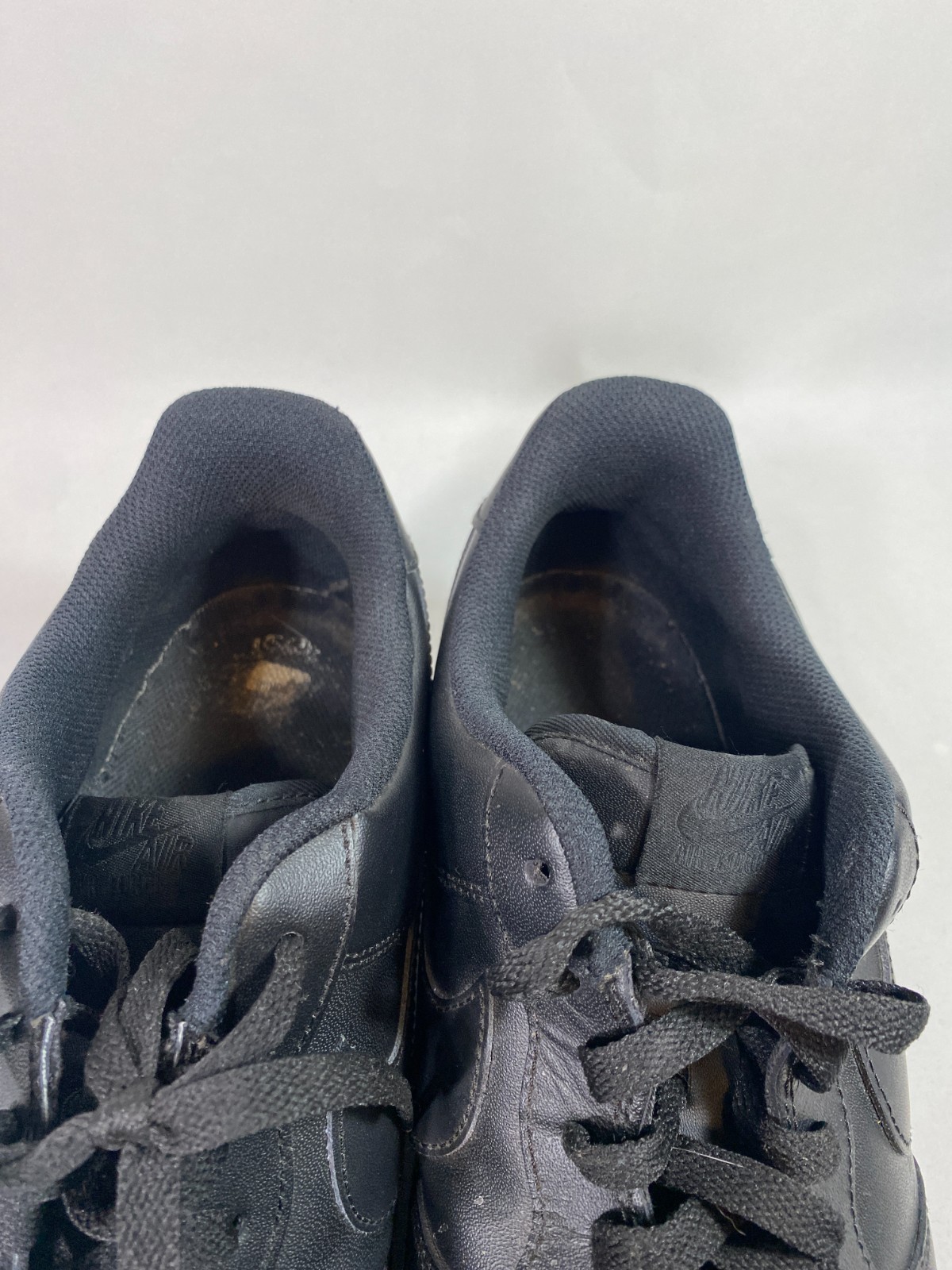 🔥 Nike Air Force 1 07 Low Triple Black Shoes Casual Mens Size 15 315122-111