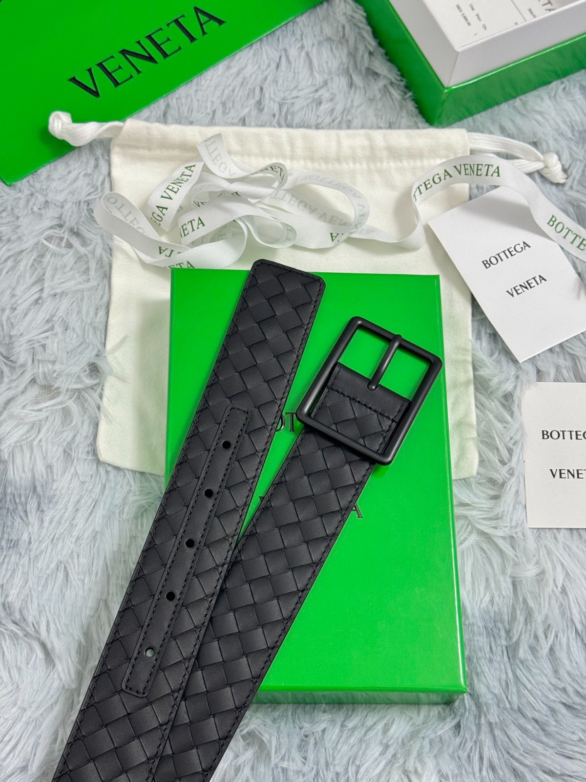 Bottega Veneta Intrecciato Woven Leather Belt Matte Black Buckle Black New.