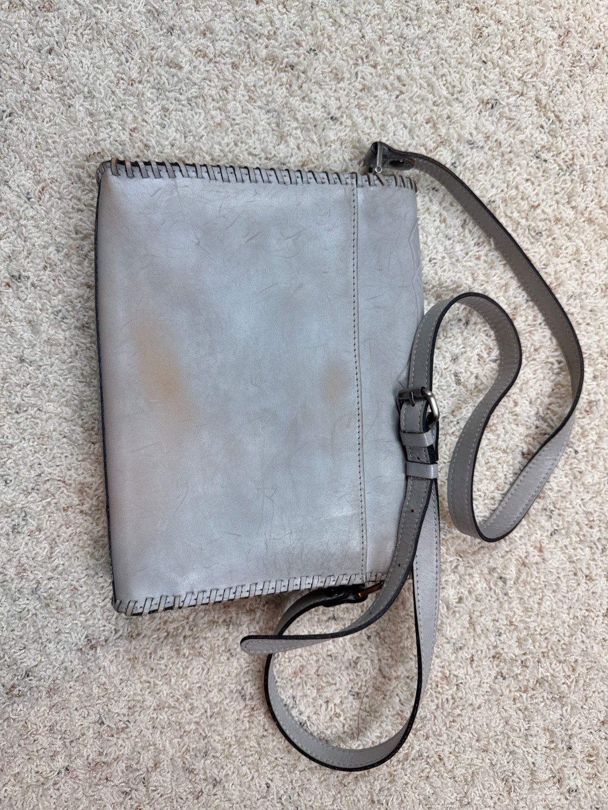 VTG Patricia Nash Ivory Gray Tooled Genuine Leathe Crossbody Purse 1008