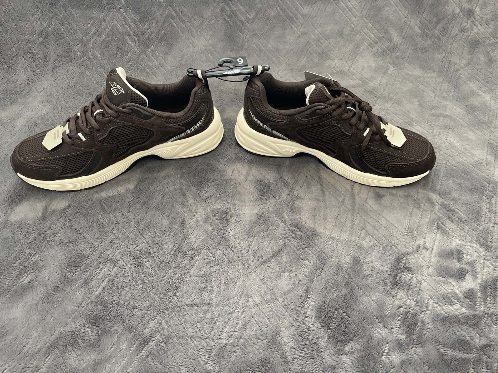 Avia 5000 Shoes women Size 9 Brown Leather Ang Mesh Odor Control NEW