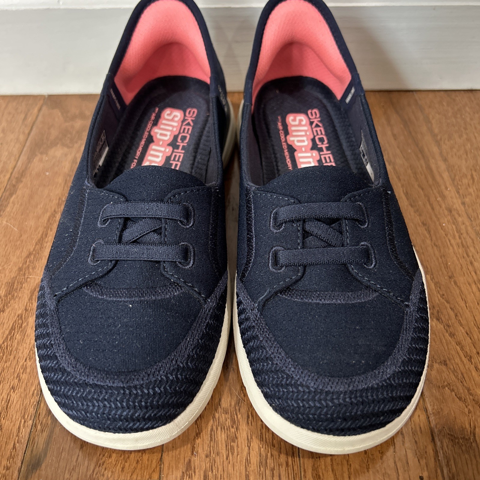 Skechers On The Go Flex Top Notch Slip Ins Shoes Women’s Size 5.5 Navy Blue