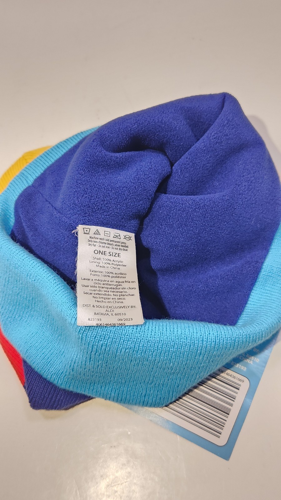 Aldi Gear 2023 Beanie Cap Winter Hat One Size New Retro Colors Blue Yellow Red