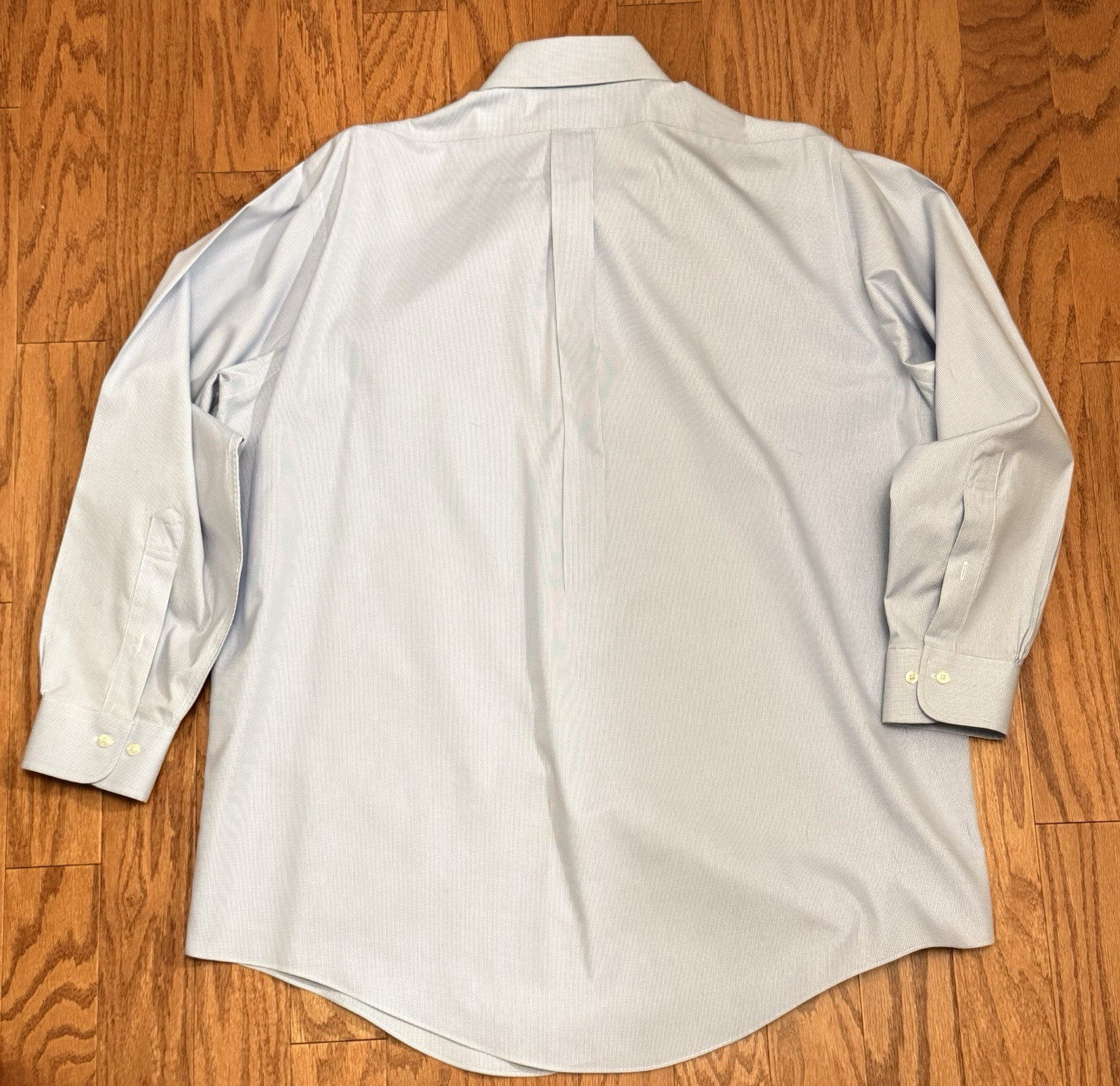 Brooks Brothers Original Polo Shirt Light Blue Button Down 16.5 x 32/33