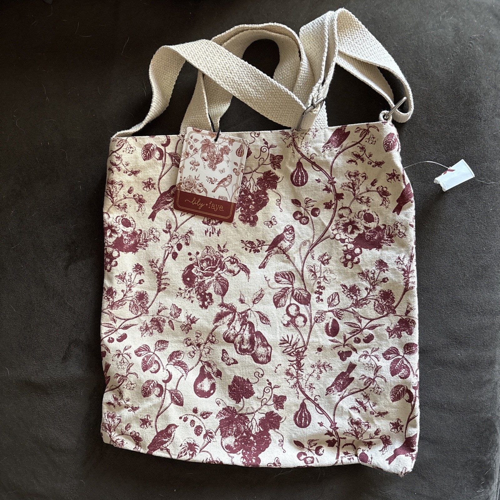 Lily & Faye Eco-Friendly Tote New