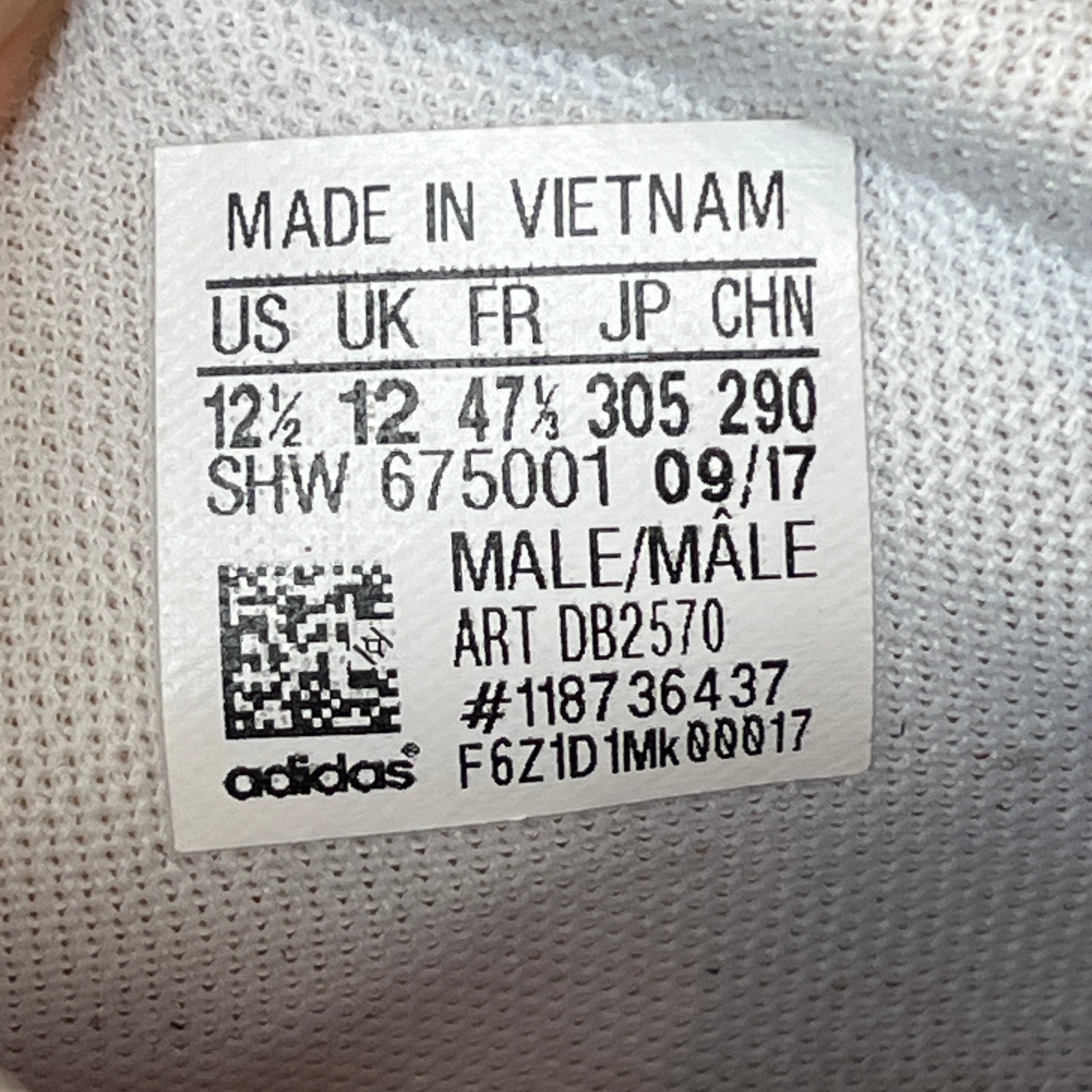 Adidas NMD R2 Boost Chinese New Year White Red Sneaker Mens 12.5 UK 12 EU 47 1/3