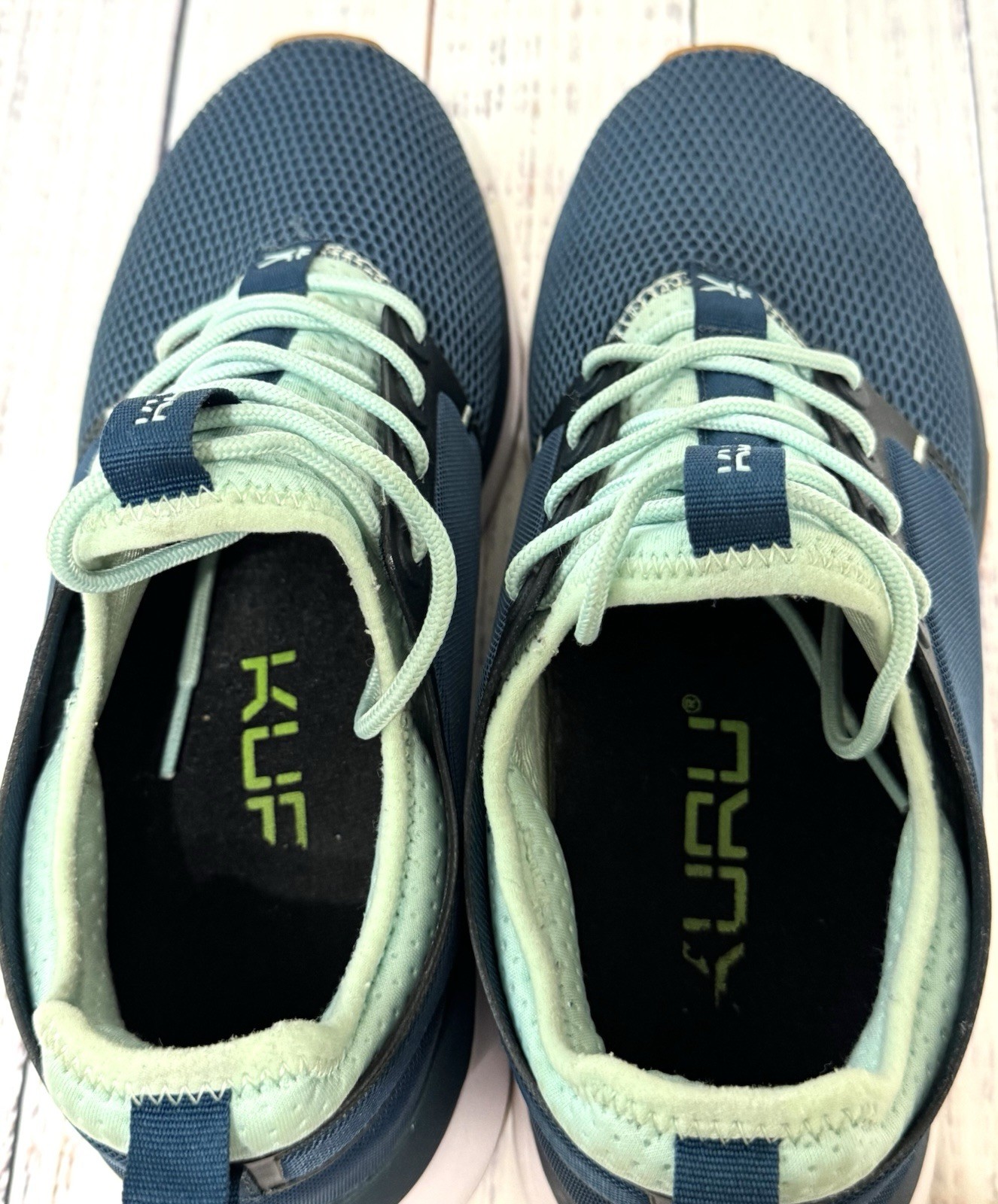 KURU Atom Women’s 9M Casual Walking Training Shoes Blue White Gum