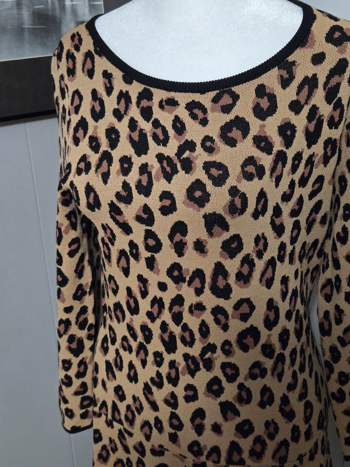 BNWT Chetta B Camel And Black Leopard Print Dress Scoop Neck Size Medium