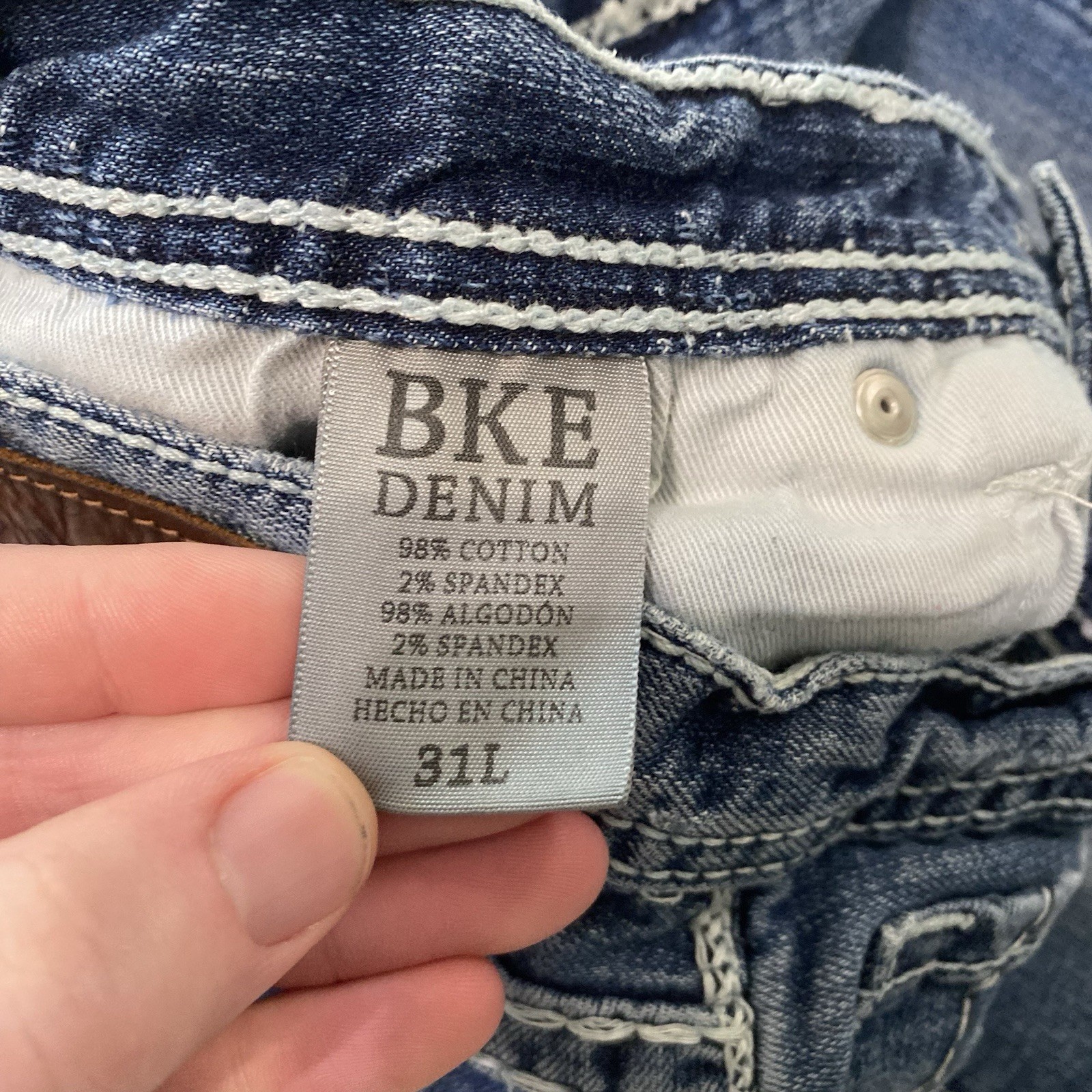 BKE Aiden Bootcut Jeans Men’s 31L (31×32) Medium Wash Distressed Faded Heel Drag