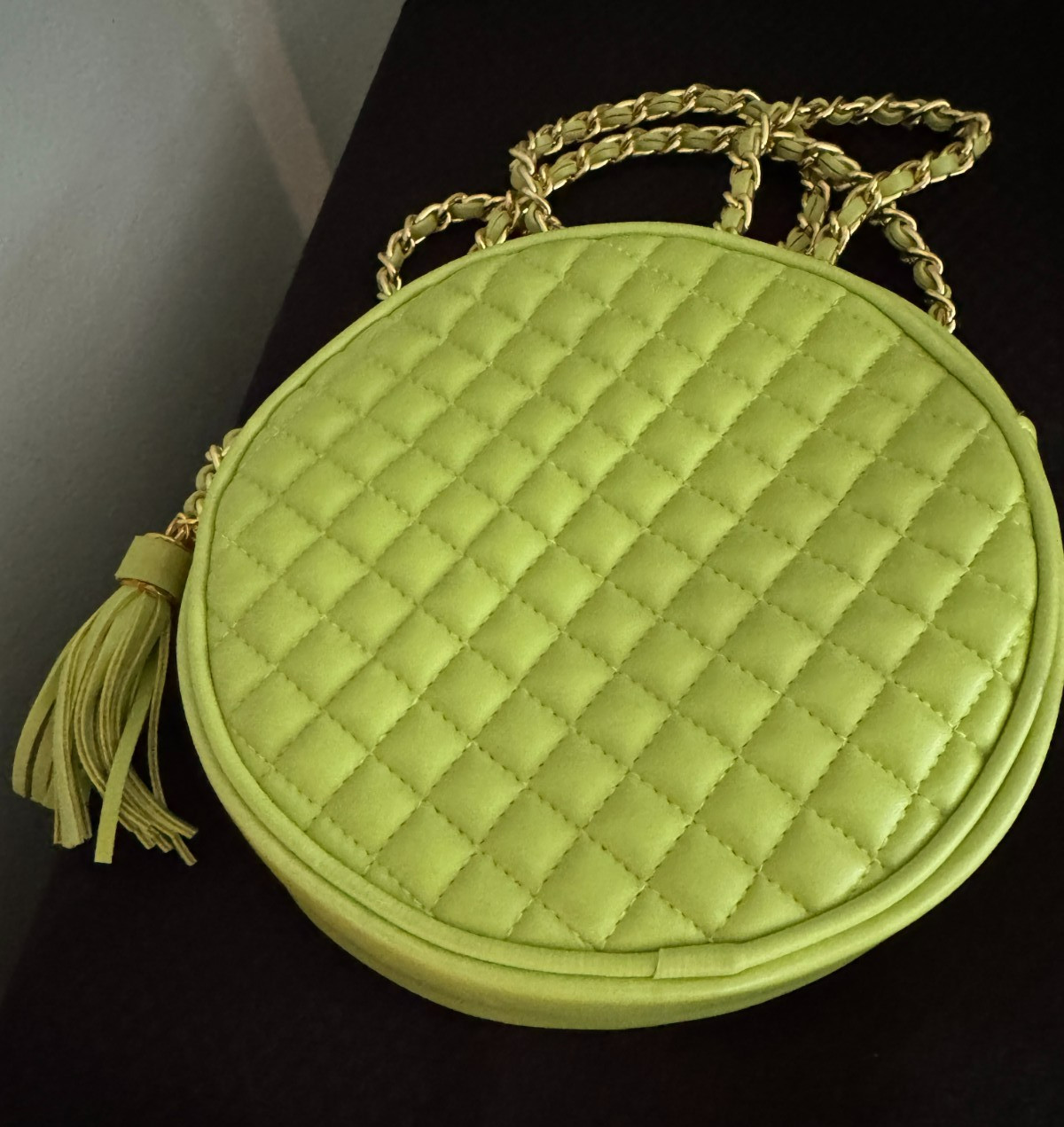 Vintage Amanda Smith Quilted 7.25″ Round Apple Green Crossbody Shoulder Purse