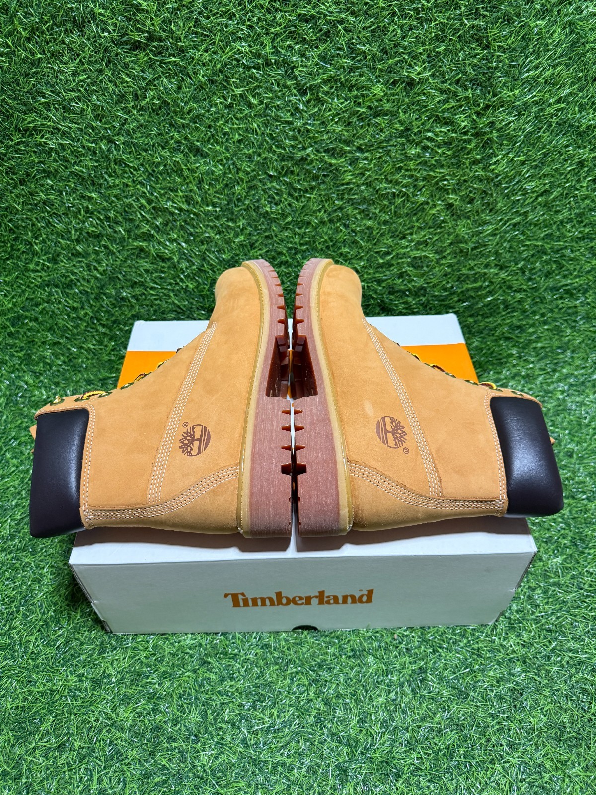 Timberland 6 Inch Boot Wheat Nubuck Premium TB010061-713 Men’s Size 7-12