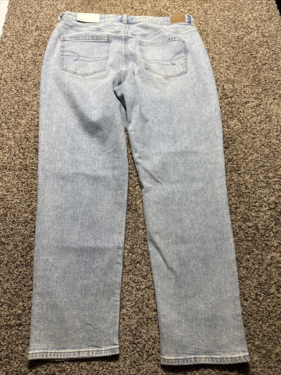 NWT AE AMERICAN EAGLE SIZE 16 MOM JEAN STRIGID WOMENS JEANS
