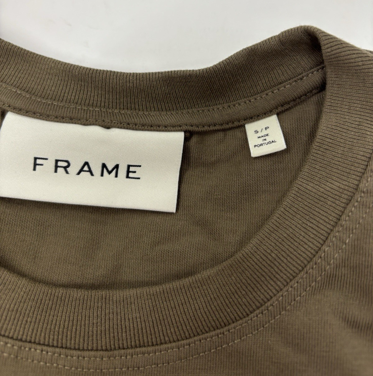 Frame Men’s Short Sleeve Logo Tee T-Shirt Soft Mocha/Brown US Size Small