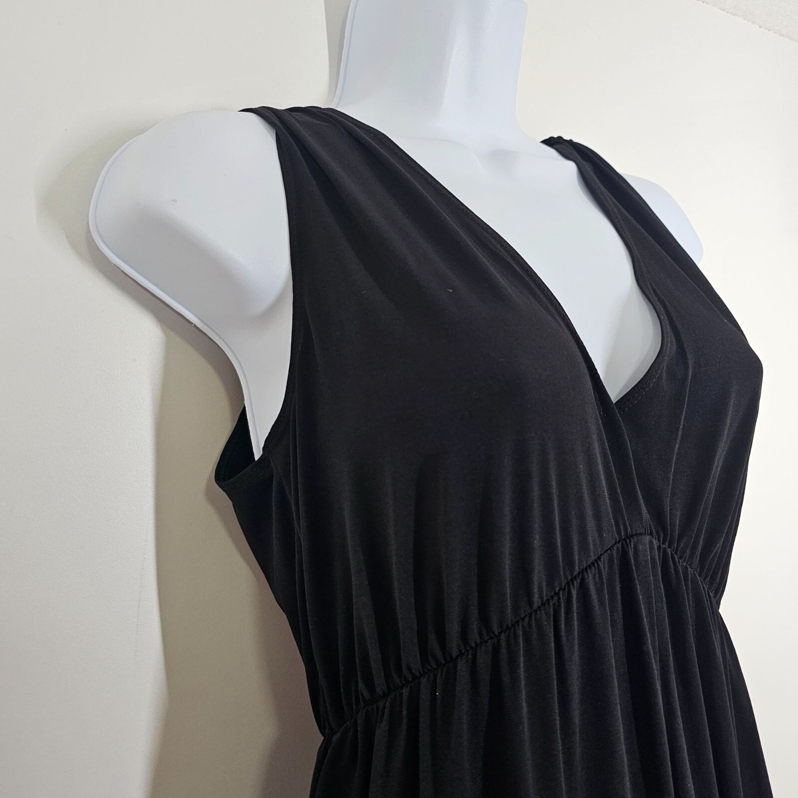 BCBGeneration Black Sleeveless Jumpsuit XS Polyester Spandex Blend MSRP $88