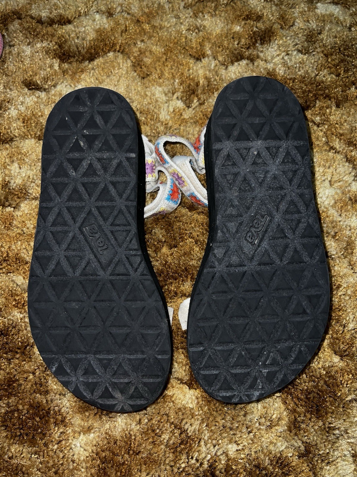 TEVA EXPLORE FLATFORM UNIVERSAL CROCHET PLATFORM SANDALS, size 7 Category Sandal