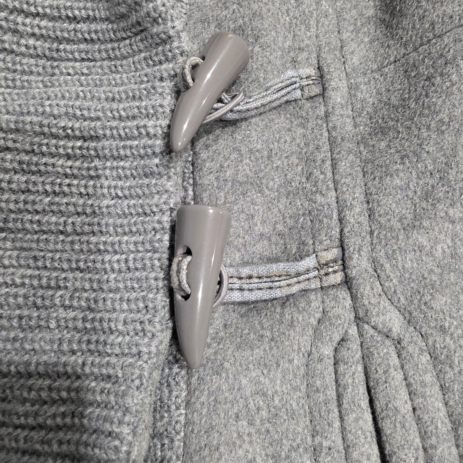 Vince Camuto Gray Mid-Length Shawl Collar Toggle Lined Wool Blend Coat M