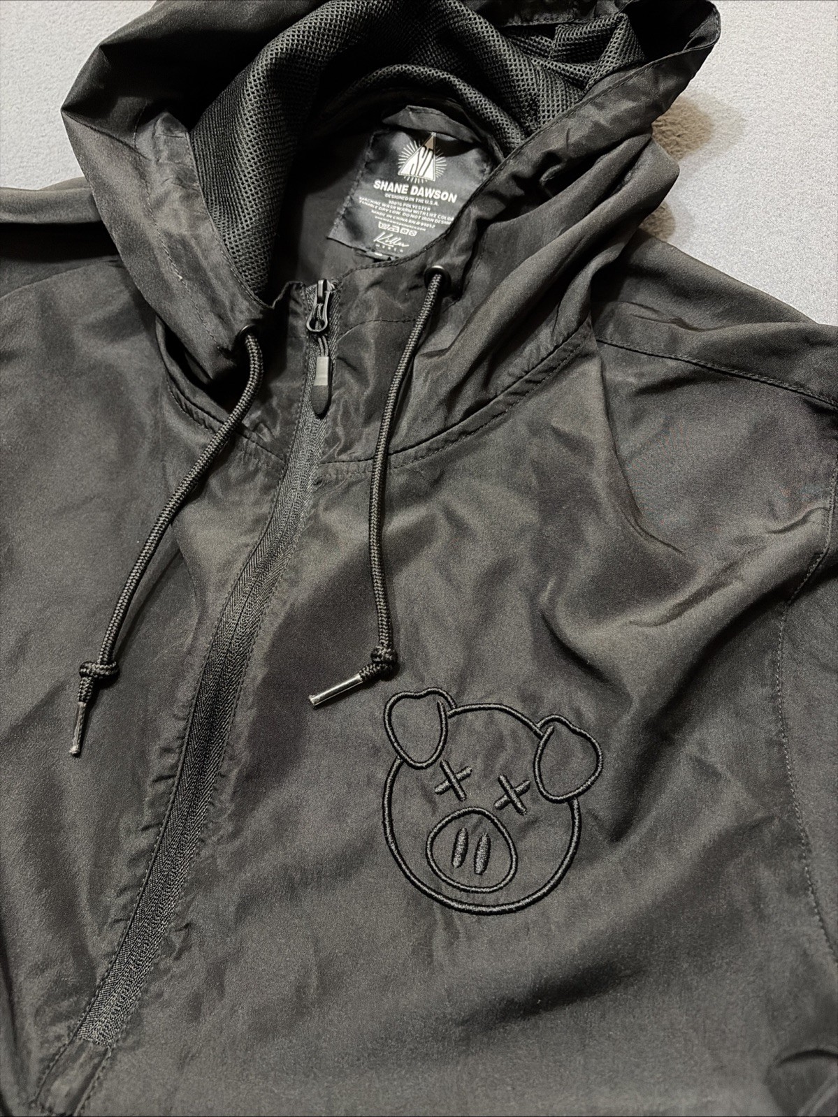 Shane Dawson Windbreaker 1/2 Zip Hooded Jacket Black Pig Long Sleeve Adult LG