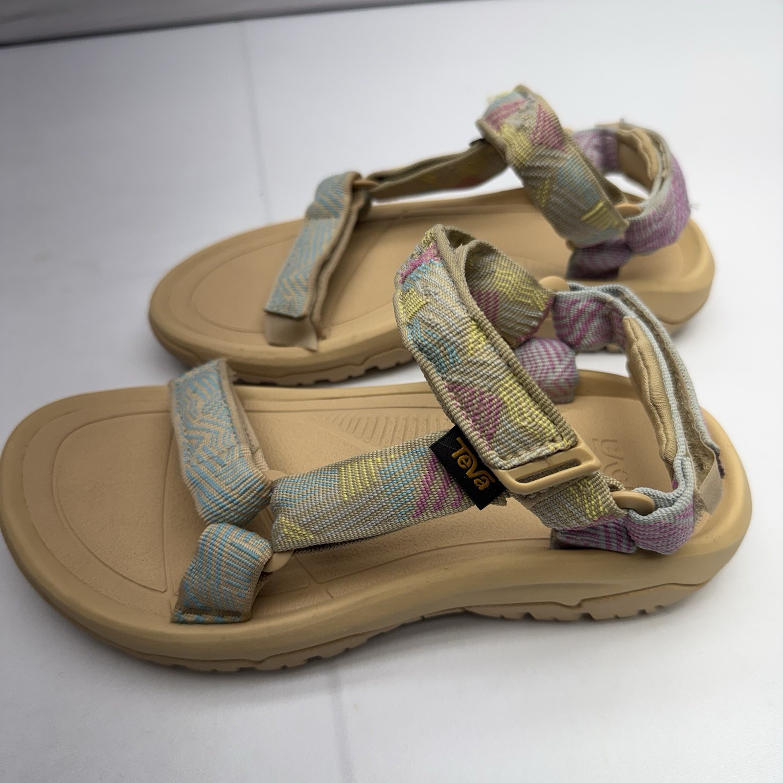 Teva Hurricane XLT2 Borderless Tan Multi Sport Sandals Trail Beach Swim Sz 6