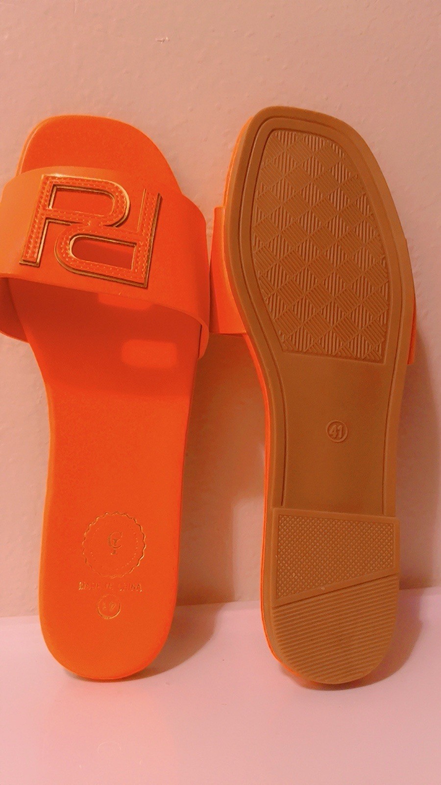 Good Shoes for Women’s Various Color Available In Various Sizes 38/40/ 37/ 39/