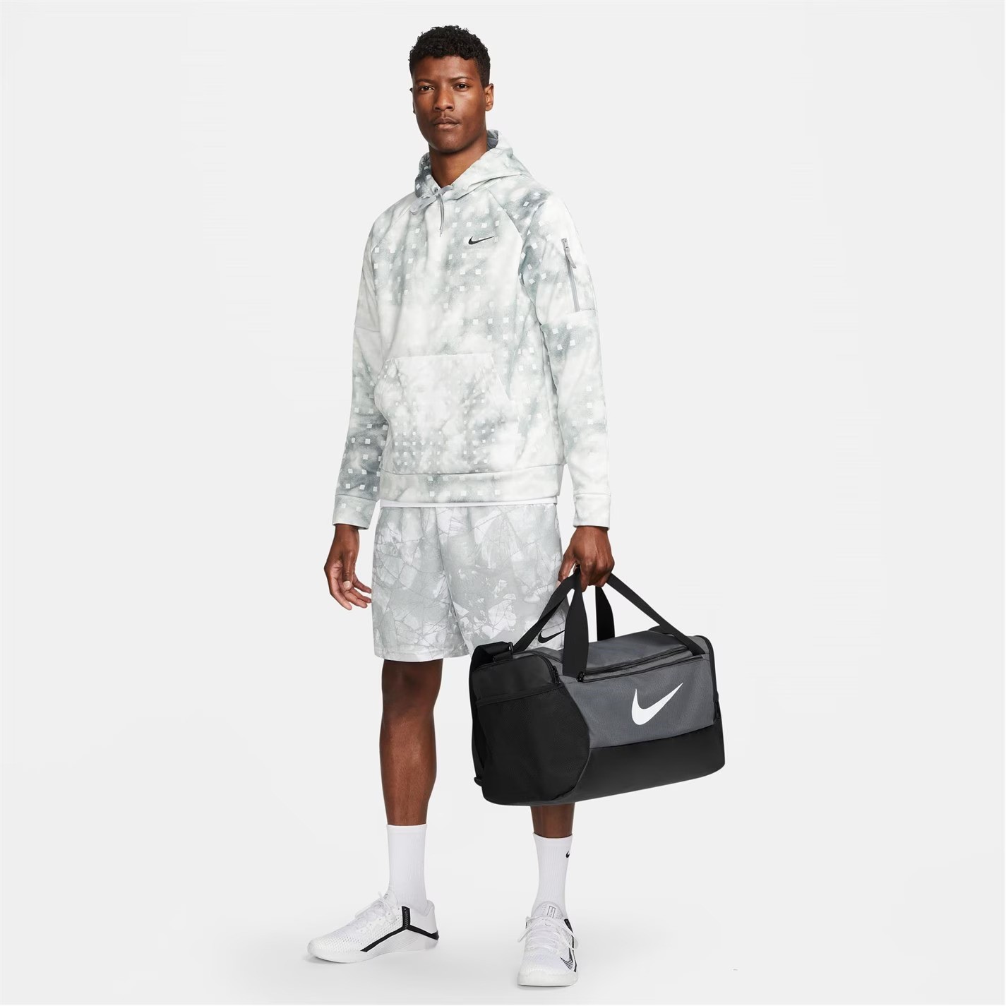 Nike Brasilia Training Duffel Bag – Grey, Small 41L