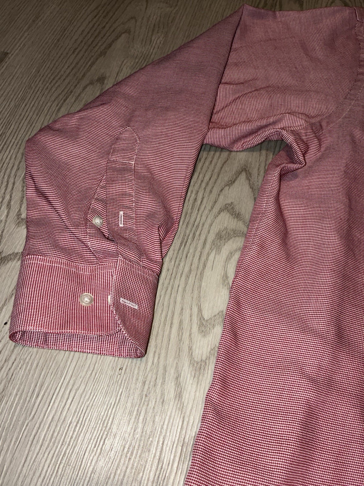 Van Heusen Regular Fit Wrinkle Free / Dress Shirt Red/White 16.5 32/33