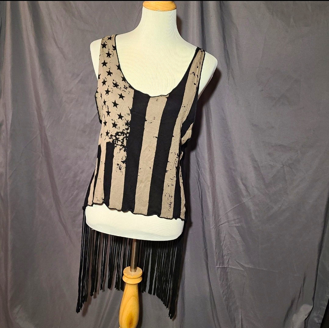 Poetry Black Beige American Flag Knit Scoop Neck Fringe Hem Tank Top Women’s M