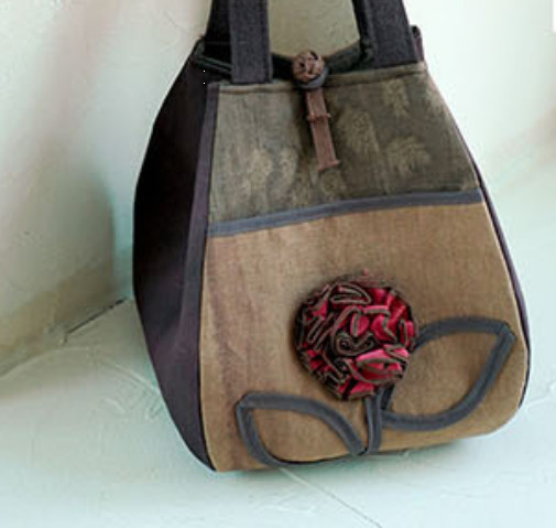 Modernized hanbok handbag with a flower