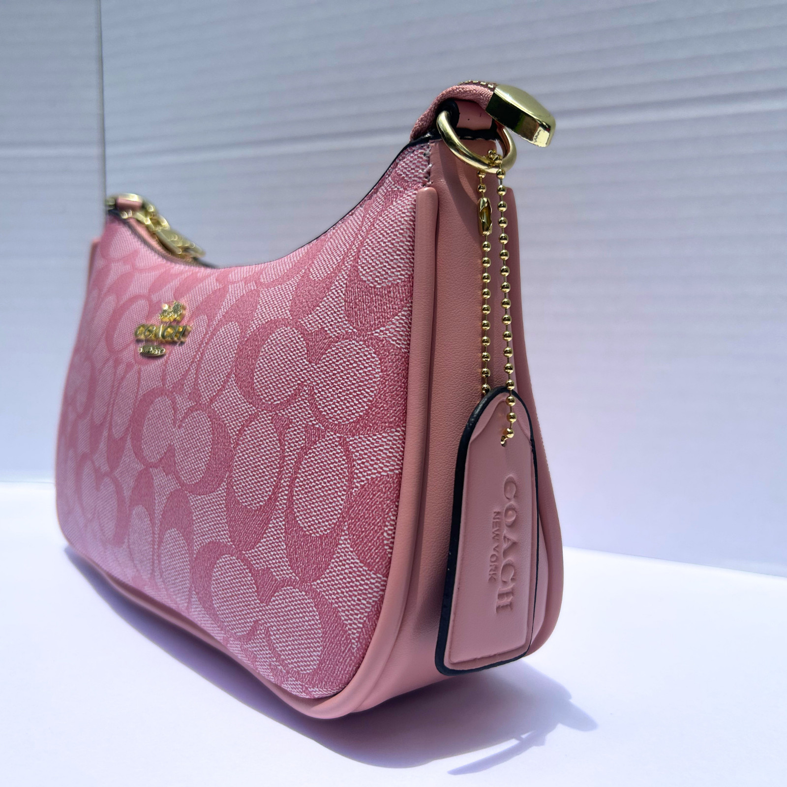 NEW COACH Teri Shoulder Bag In signature canvas/Gold/Powder Pink CAL51