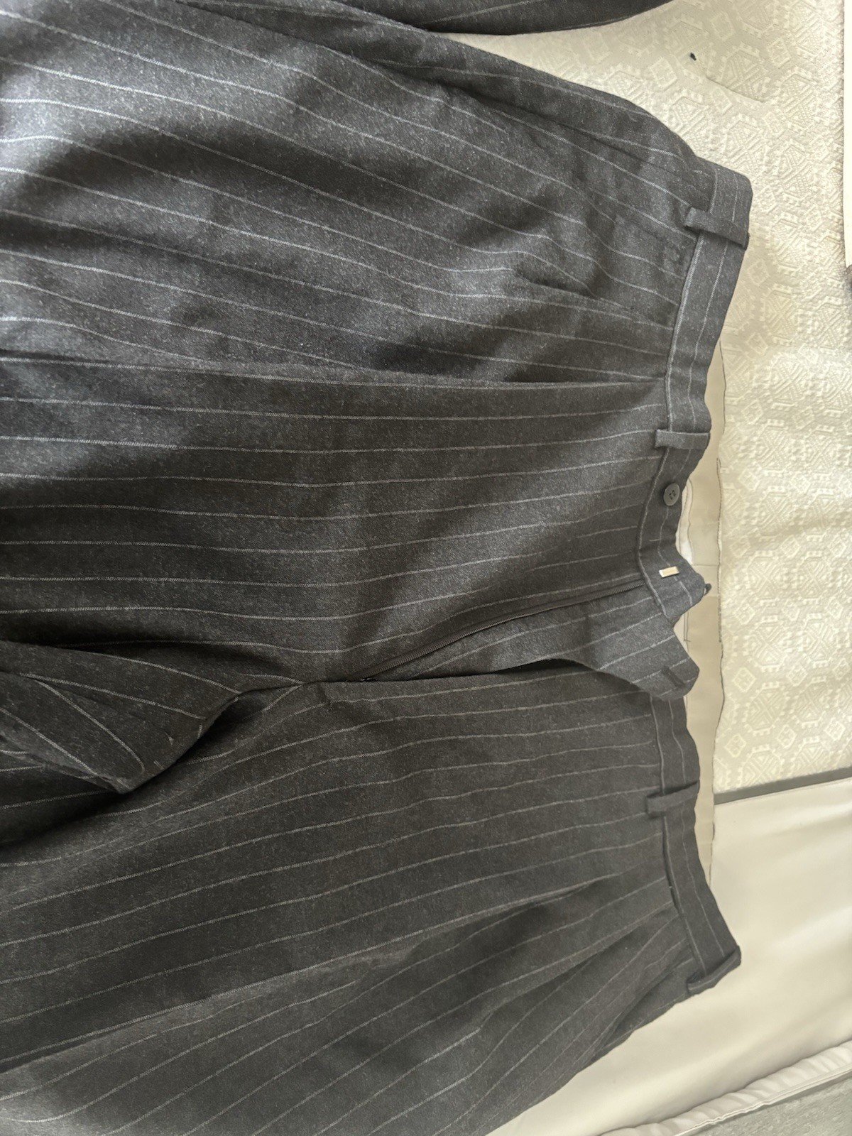 Brioni Suit 46L 40×30 Charcoal Gray Pinstripe Wool Suit